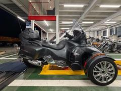ＢＲＰ　ｃａｎ−ａｍ　ＳＰＹＤＥＲ　ＲＴ　ＬＩＭＩＴＥＤ　オリジナル塗装・ＥＴＣ・ナビゲーション・グリップヒーター・減衰調整式サス等