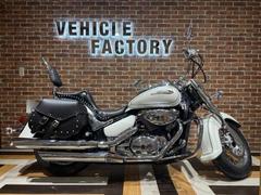 スズキ　イントルーダークラシック　新品エンジンガード・新品サイドバッグ・新品ハリケーン製ハンドル・新品エンジンヘッドカバー等・車検付