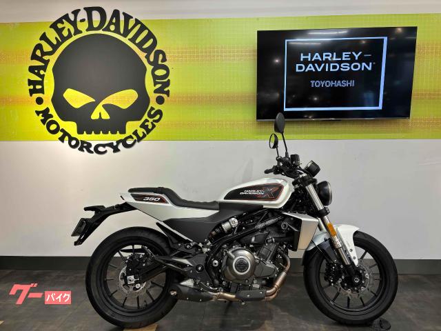 X350 認定中古車 人気のホワイト