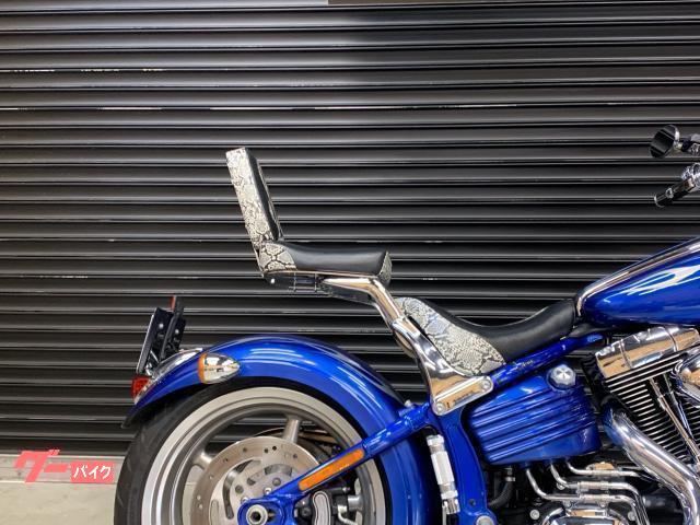 2011年式FXCWC マフラー交換ほか | Overload Machinery