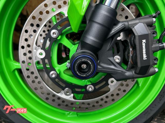カワサキ Ninja ZX－4RR 40周年モデル トリックスター製