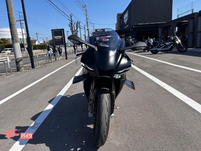 Yamaha YZF-R1 — миниатюра 5
