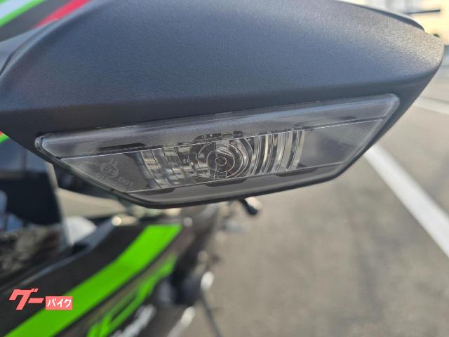カワサキ Ninja ZX－10R SPコネクトスマホホルダー USB