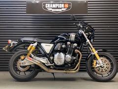 ホンダ　ＣＢ１１００ＲＳ　ビキニカウル　モリワキマフラー　エンジンスライダー　グリップヒーター　スクエアミラー　ＥＴＣ付