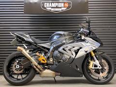 ＢＭＷ　Ｓ１０００ＲＲ　アサヒナレーシングスリップオン　ベビーフェイス製バックステップ＆エンジンスライダー　カーボンパーツ多数　ＥＴＣ