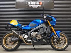 ヤマハ　ＸＳＲ９００　ビキニカウル　シングルシート　ＳＨＡＲＫ製マフラー　デイトナ製スライダー　フェンダーレス　グリップヒーター　ＥＴＣ等