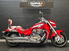 スズキ　ブルバードＭ１０９Ｒ　逆車　ツートンカラー　シーシーバー　エンジンガード　サドルバッグサポート　ＹＯＫＩＣＯキャリパー　ＥＴＣ