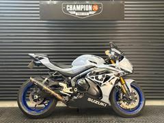 スズキ　ＧＳＸ−Ｒ１０００Ｒ　ＬＣＩＰＡＲＴＳマフラー　Ｆカスタムウィンカー　インナーフェンダー　フェンダーレス　ＥＴＣ２．０