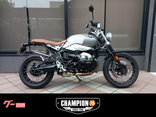 ＲｎｉｎｅＴ　スクランブラー　ヘプコ＆ベッカーエンジンガード　アクラポビッチマフラー　グリップヒーター　ＥＴＣ２．０