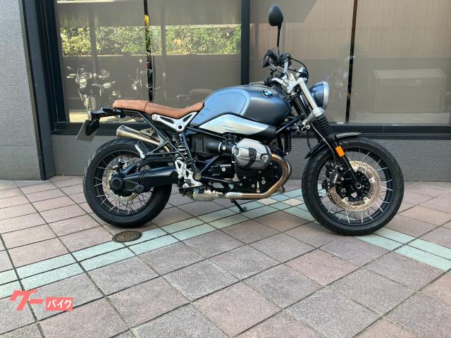ＲｎｉｎｅＴ　スクランブラー　ユーロ４　ヘッドカバー新品交換　ヘルメットロック　バッテリーケーブル　グリップヒーター　ＥＴＣ２．０