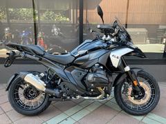 ＢＭＷ　Ｒ１３００ＧＳ　ツーリングパッケージ　ＡＣＣ　アダプティブ車高調整　車線変更警告　追突防止警告　シートヒーター　グリップヒーター