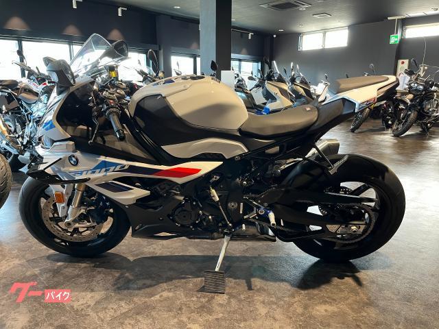 bmw s1000rr 2018年モデル　黒　ガソリンタンク　タンク本体　バイク