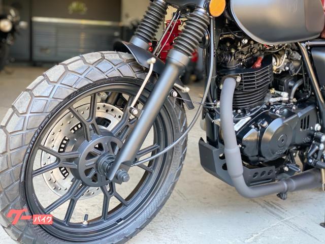 MUTT FSR250 GTオリジナルカスタム車両 シート交換 MUTT FSR250 GTオリジナルカスタム車両 シート交換