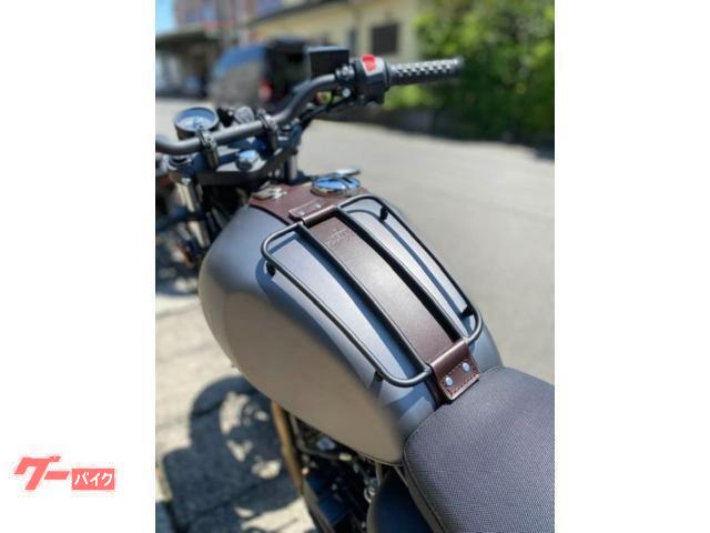 MUTT マッシュマン250 チタニウムグレイ エンジンガード