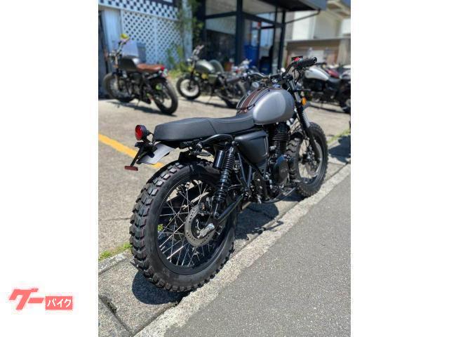 MUTT マッシュマン250 チタニウムグレイ エンジンガード