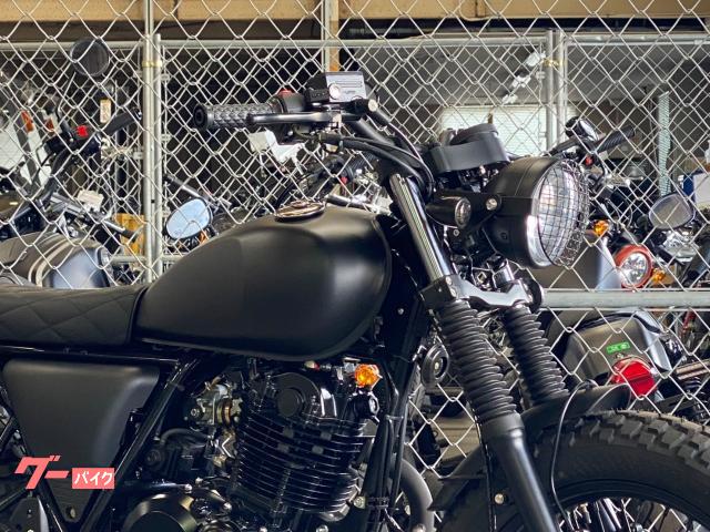 MUTT サバス250 ストリートスクランブラースタイル MUTT サバス250 ストリートスクランブラースタイル