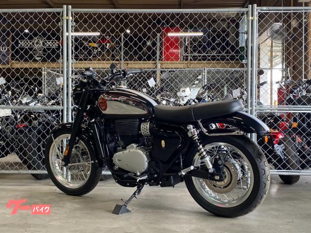 BSA ゴールドスター650 ミッドナイトブラック 水冷DOHC単