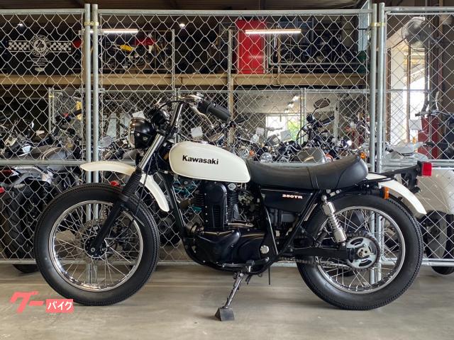 カワサキ 250TR FI ポーラホワイト ライトカスタム K011B
