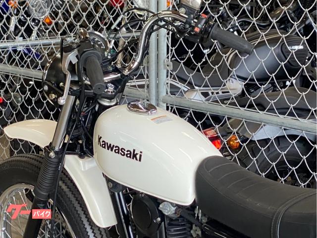 カワサキ250TRタンク白 カワサキ 250TR・白・250cc・RED STAGE・9,426km・保証無 (2020