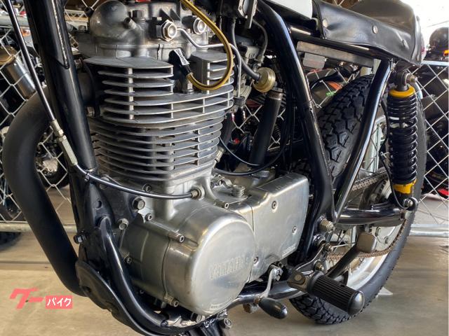 ヤマハ SR400 2型 トラッカーカスタム 1JR 社外外装 スーパー