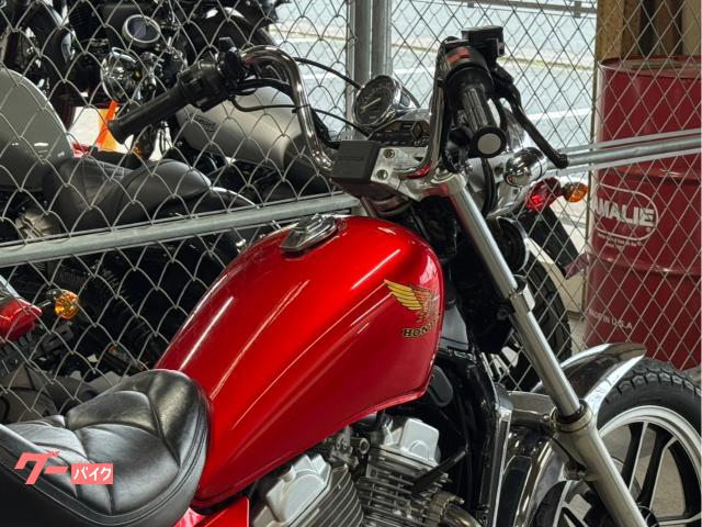 ホンダ NV400カスタム 水冷4ストV型2気筒SOHCエンジン