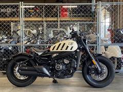 ＣＦＭＯＴＯ　４５０ＣＬ−Ｃ　ＢＯＢＢＥＲ　アイボリーホワイト　水冷ＤＯＨＣツインエンジン