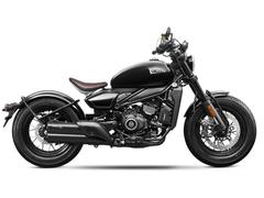 ＣＦＭＯＴＯ　４５０ＣＬ−Ｃ　ＢＯＢＢＥＲ　ネピュラブラック　水冷ＤＯＨＣツインエンジン