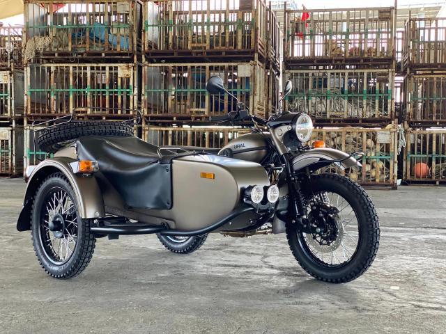 URAL ギアアップ 2WD スタンダードモデル ブロンズ