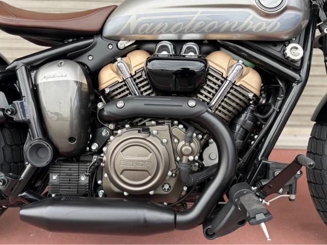 BENDA ナポレオンボブ250 シルバー スリッパ－クラッチ 水冷4