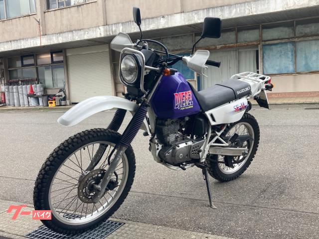 スズキ ジェベル２００ ナックルガード リヤキャリア バッテリー交換｜ＢＡＳＥ｜新車・中古バイクなら【グーバイク】