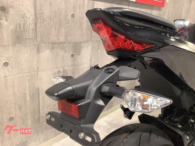 カワサキ Ninja ZX－25R SE 2022年モデル ワン