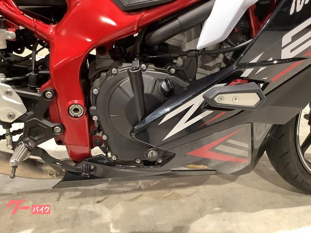 カワサキ Ninja ZX－25R SE 2021年モデル イカヅチ