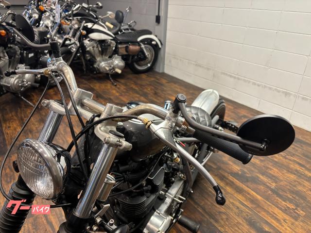 ヤマハ SR400 製作車両 ボバーカスタム かち上げトランペット