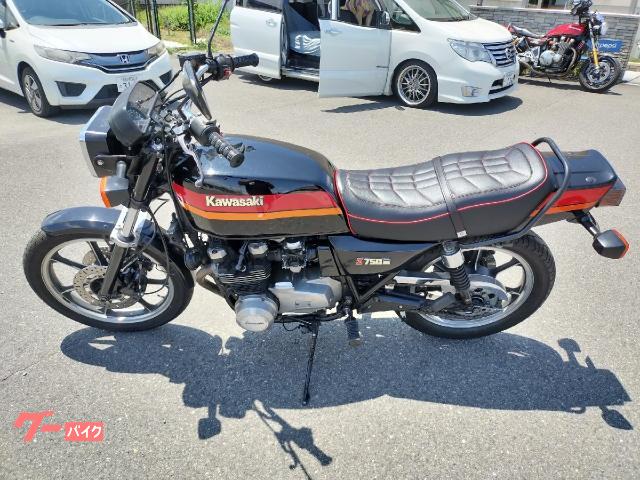 カワサキ Ｚ７５０ＧＰ 社外マフラー フェンダーレス｜Ｂ'ｓ ＧＡＲＡＧＥ｜新車・中古バイクなら【グーバイク】