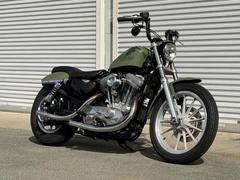 ＨＡＲＬＥＹ−ＤＡＶＩＤＳＯＮ　ＸＬ８８３Ｌ　ロー　インジェクション　クラシックカスタム　前後新品クラシックタイヤ　カスタムペイント　ＦフォークＯＨ済　二人乗登録