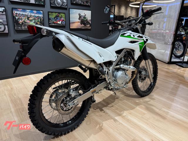 送料無料 TMW MOTO GEKKO 白 '24-25 新品未開封 カワサキ KLX230 S 2026年モデル 新車保証3年 ブライト