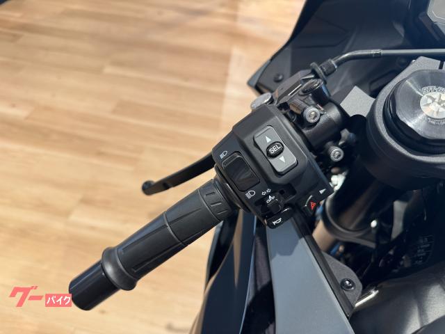 カワサキ Ninja ZX－6R 2026年モデル 3年保証 ETC2