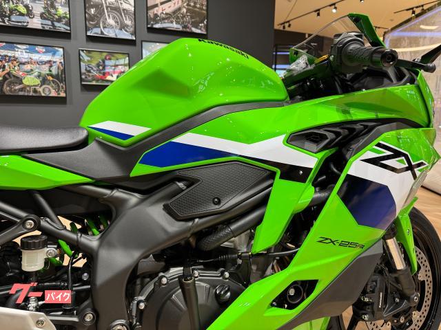 カワサキ Ninja ZX－25RR 2026年モデル 保証3年