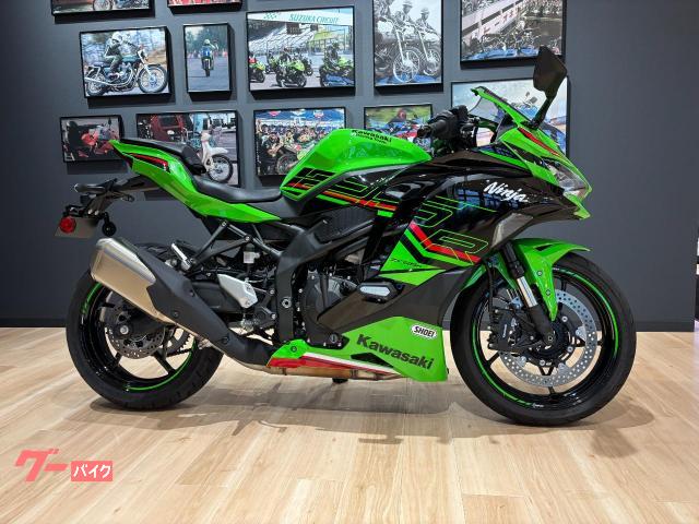 カワサキ Ninja ZX－25R SE スマホホルダー エンジン