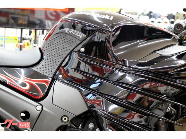 カワサキ Ninja ZX－14R 2015年モデル オーリンズ