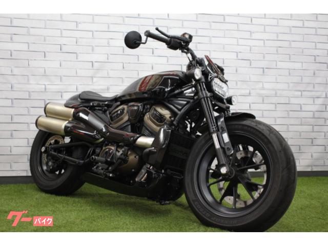 ＲＨ１２５０Ｓ　スポーツスターＳ　サイドマウントライセンス