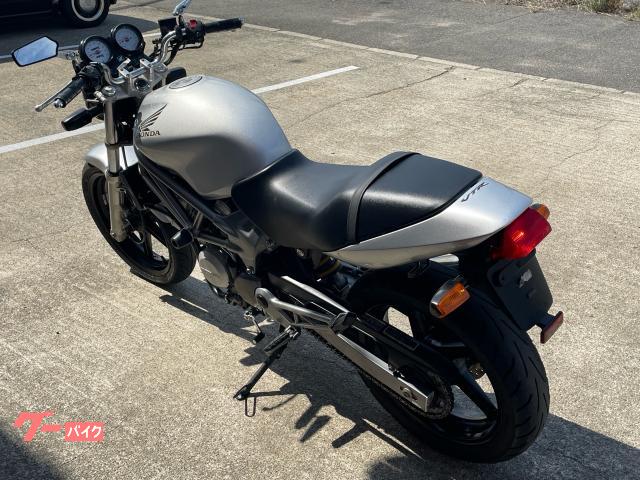 ホンダ VTR250 キャブ車 水冷2気筒 Vツインエンジン mc33