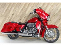 ＨＡＲＬＥＹ−ＤＡＶＩＤＳＯＮ　ＣＶＯ　ＦＬＨＸＳＥ　ストリートグライド　ＥＣＵチューニング　バンス＆ハインズ４．５インチマフラー　萬羽製バックギア　ＥＴＣ