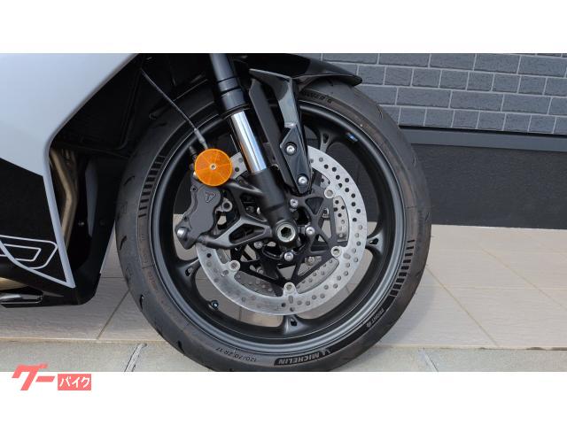 TRIUMPH 660 — миниатюра 3