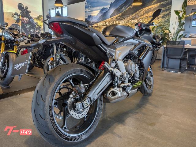 TRIUMPH デイトナ660 純正クイックシフター ETC2．0