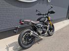 スクランブラー400X 登録済未使用車