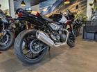 スラクストン400