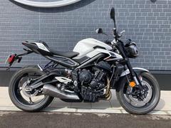 ＴＲＩＵＭＰＨ　ストリートトリプルＲ　ＥＴＣ２．０　ローシート　フレームガード　スクロールウインカー