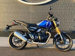 ＴＲＩＵＭＰＨ　スピード４００　ＥＴＣ２．０