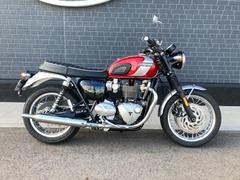 ＴＲＩＵＭＰＨ　ボンネビルＴ１２０　エルヴィス　ＥＴＣ２．０　エンジンガード　グリップヒーター